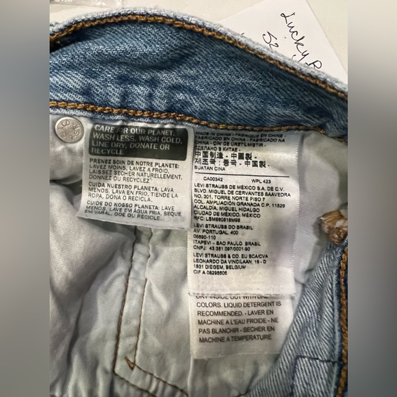 Levi’s 501 denim cutoff shorts size 30 waist - Picture 14 of 16